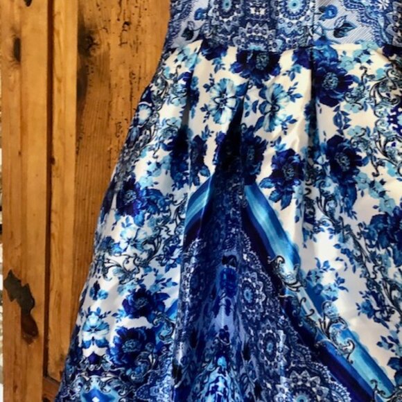 NWT Speechless Prom Formal Chinoiserie Blue White Floral Dress Sz 7 Homecoming - Picture 8 of 16